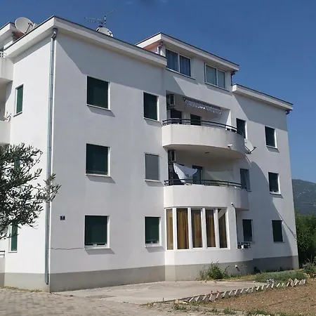 Apartment Kalea *